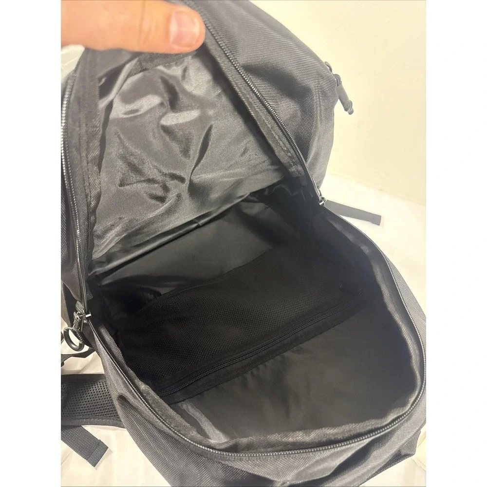 Hurley‎ Rider Black Backpack Scratch Resistant Valuables Pocket Laptop